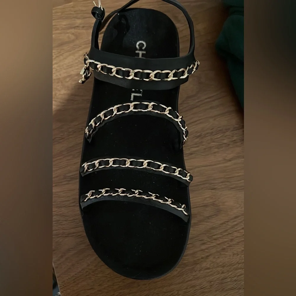 NOT Chanel sandals size 38 - Picture 4 of 9